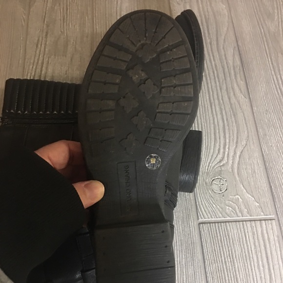 Arturo Chiang Black Biker Belt Boots Size 6M - Picture 6 of 7